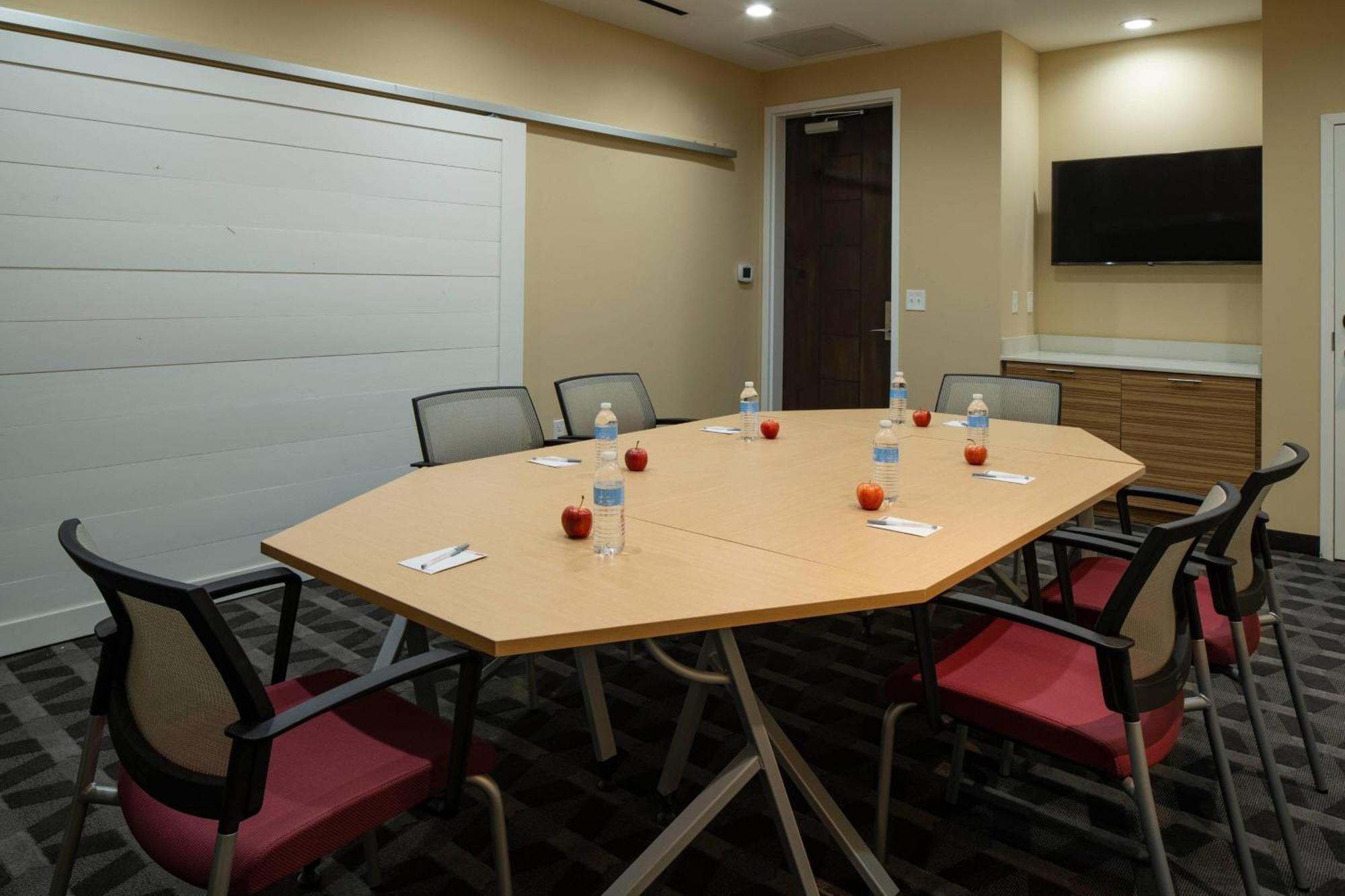 Towneplace By Marriott Suites Clarksville Eksteriør billede